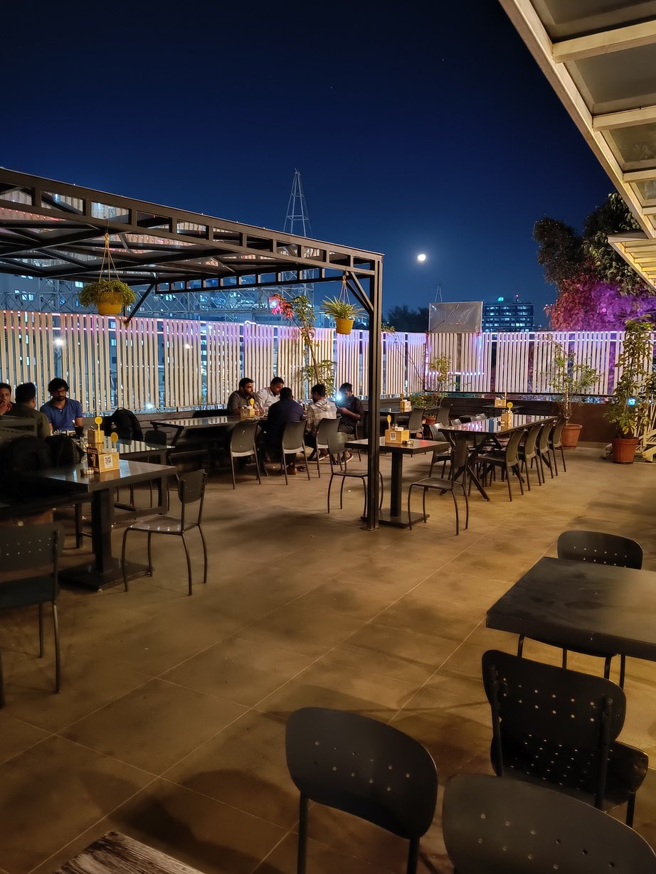 Best rooftop in Whitefield Bangalore with great views. good for groups